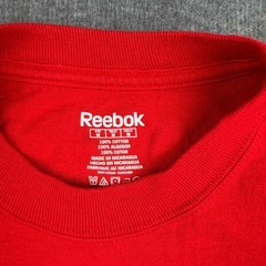 Reebok Washington Capitals Mike Green 52 NHL T-Shirt Men’s Medium Red Hockey Tee