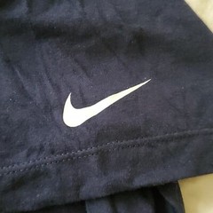 Nike Go Pat’s Size L Navy Blue Red/White Design T-Shirt