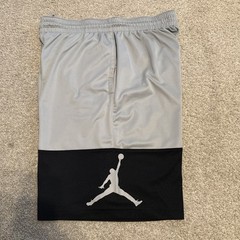Nike Air Jordan Lot Of Shorts And T Shirt Mens Size XL Both Used NICE RETRO 12