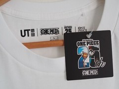 One Piece For The New World Romance Dawn Uniqlo T Shirt Large