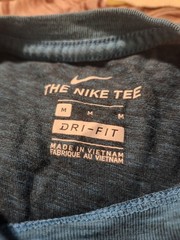 Nike The Nike Tee Dri-FIT Men’s Blue Graphic Crew Neck Long Sleeve T-Shirt M