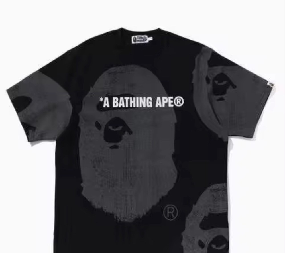 A Bathing Ape BAPE Men’s L Black/Gray Cotton Graphic Logo Crew Neck T-Shirt