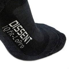 DISSENT Unisex Adults IQ Fit LoPro High-Performance Low-Profile Padded Warm O…