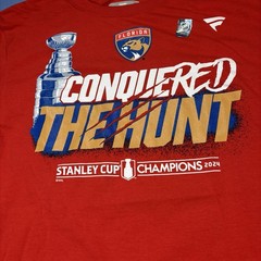 Fanatics NHL Florida Panthers Conquered The Hunt 2024 Stanley Cup Size M T-Shirt
