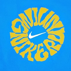Nike Dri-FIT The Nike Tee Men’s M Blue Graphic Print T-Shirt
