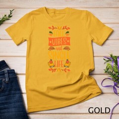 Fall Vibes And Single Life Thanksgiving Autumn Leaves Unisex T-shirt