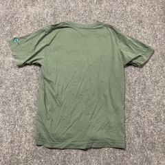 Uniqlo Disney T Shirt Mens XS Olive Green Donald Duck Casual Formal Cozy Outdoor