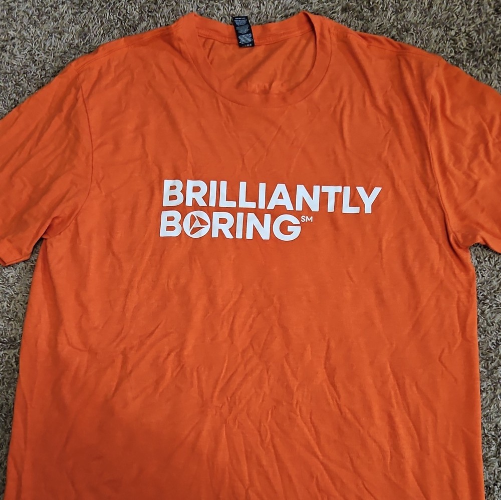 District Men’s L Orange PNC Bank “Brilliantly Boring” Logo Graphic T-Shirt