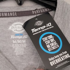 DICKIES FAST DRY Shirt MENS MEDIUM GRAY OUTDOOR WORK WEAR Cooling POCKET TEE NWT