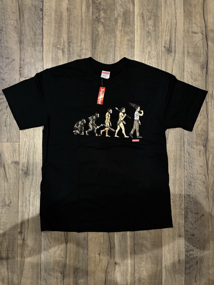 Supreme Evolution Tee Graphic Print Black Cotton Men’s M Regular Fit Crew Neck