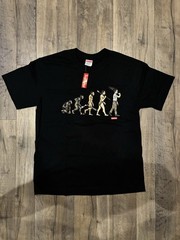 Supreme Evolution Tee Graphic Print Black Cotton Men’s M Regular Fit Crew Neck