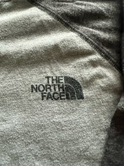 The North Face Gray/Black Graphic Print Logo Crew Neck Long Sleeve T-Shirt L/G