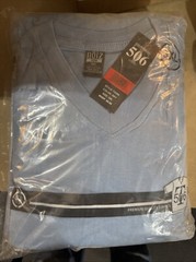 6 Pieces 3xL New Individually Wrapped Baby Blue V-neck (excellent For Resale)