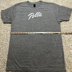 Pella Windows Doors Company Shirt Mens Large Gray Tri Blend Short Sleeve Tee USA