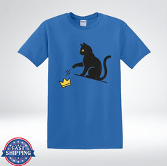 Funny Cat Knocking Crown Anti King Humor Minimalist Graphic T-Shirt
