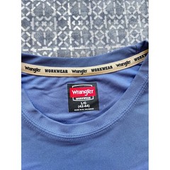 Wrangler Workwear Shirt Mens L Blue NWT Performance Long Sleeve Pen Pocket Tee