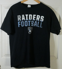 Raiders Football Shirt Size L – Port & Company – Las Vegas LV NFL