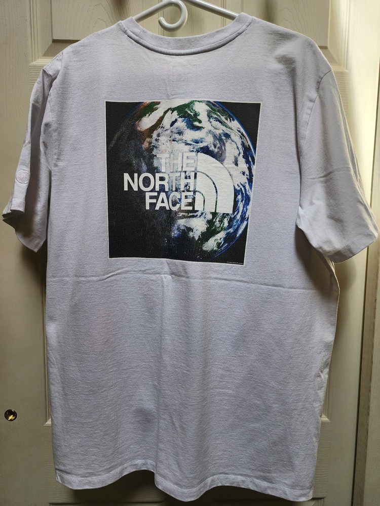 MENS SIZE XL, WHITE, THE NORTH FACE T-SHIRT, COTTON/POLYSTER, PRE-OWNED