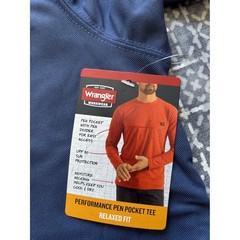 Wrangler Workwear Shirt Mens L Blue NWT Performance Long Sleeve Pen Pocket Tee