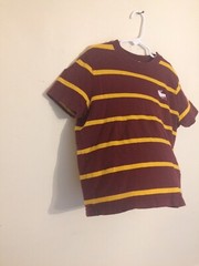 STK 871 Abercrombie Kids Youth Boys T-shirt Small Short Sleeve Maroon Stripe