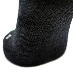 DISSENT Unisex Adults IQ Fit LoPro High-Performance Low-Profile Padded Warm O…