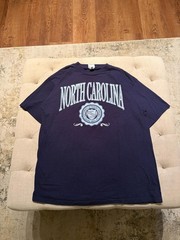 🏀 Vintage 90s Navy Blue UNC Chapel Hill North Carolina Tee