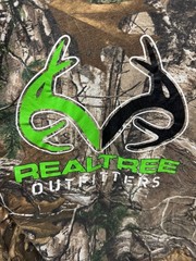 Realtree Outfitters Long Sleeve Camo Graphic T-Shirt