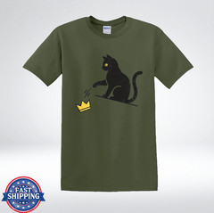 Funny Cat Knocking Crown Anti King Humor Minimalist Graphic T-Shirt