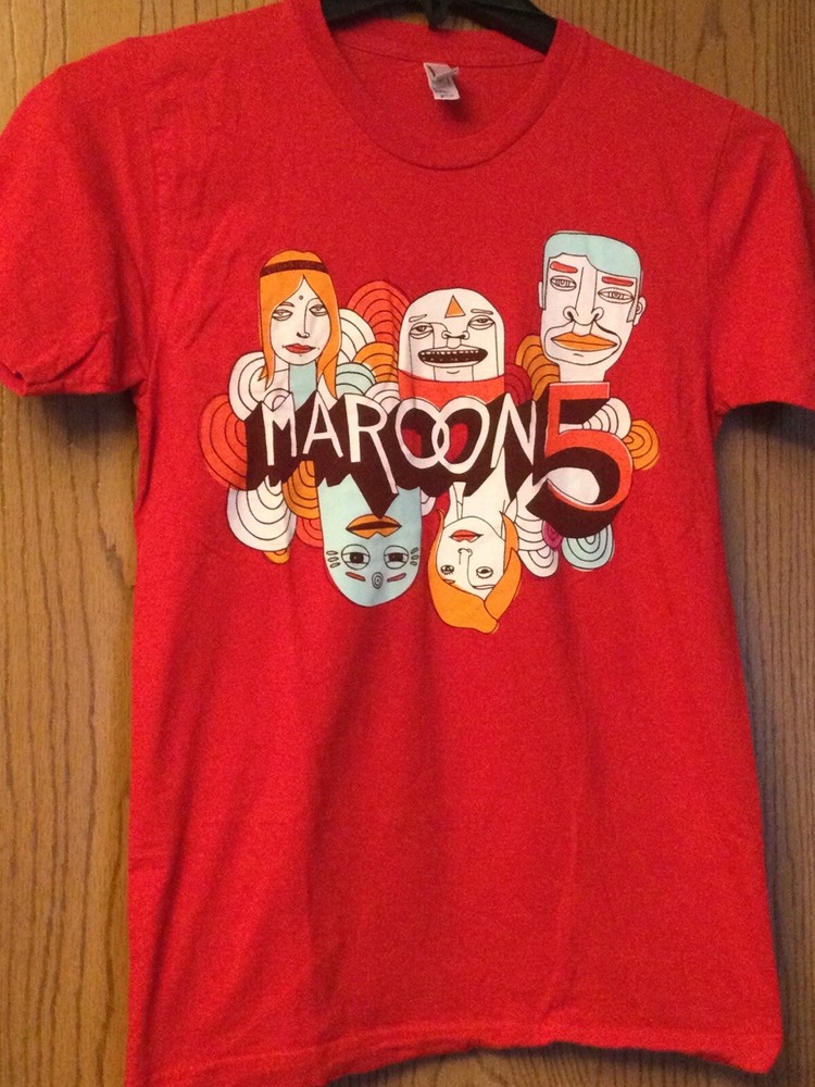 Maroon 5 – Pinholes In Rear Upper Neckline – S – American Apparel