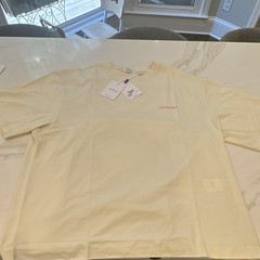 Off-White arrow skate fit tee vanilla ice size large brand new Retail over 350