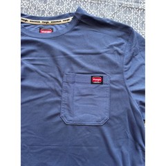 Wrangler Workwear Shirt Mens L Blue NWT Performance Long Sleeve Pen Pocket Tee
