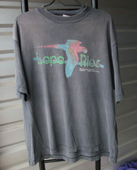 Vintage 90s Lapa Rios Costa Rica Parrot sun-faded blk t-shirt