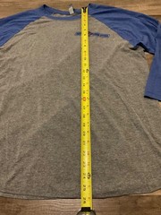 NEXT LEVEL BASEBALL RAGLAN SKYDIVING TWIN CITIES GRAPHIC ( MENS L ) HEATHER BLUE