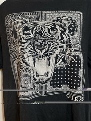 GUESS Men’s Black Tiger Graphic Logo Tee Crew Neck Short Sleeve Cotton L