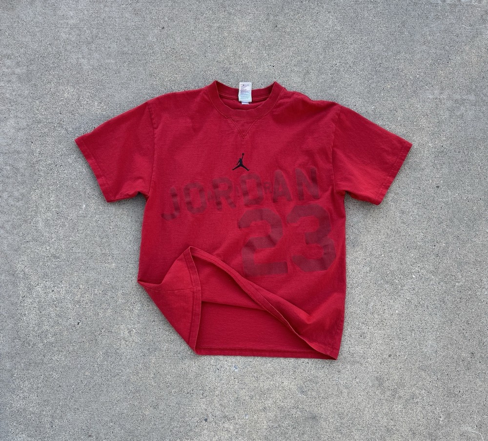 Y2K Vintage Nike JORDAN red jumpman 23 logo basketball cotton t-shirt Men’s Med