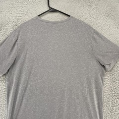 REI Hiking Shirt Mens Large Gray Pocket Lightweight Stretch Outdoor Tee