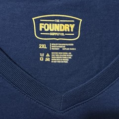 Foundry V-Neck T-Shirt Men’s 2XL Navy Blue Quick Dry Easy Care Cotton Blend NWT