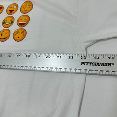 Fruit Of The Loom Men’s XL T-Shirt Emoticon Cute Smileys Face White HD Cotton