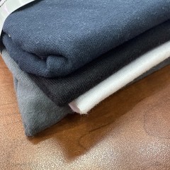 True Classic 4 Pack Crew Neck Size M – Black/White/Navy/Carbon
