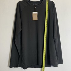Patagonia – Capilene Midnight Long Sleeve Shirt – Size: XL – Made in Sri Lanka